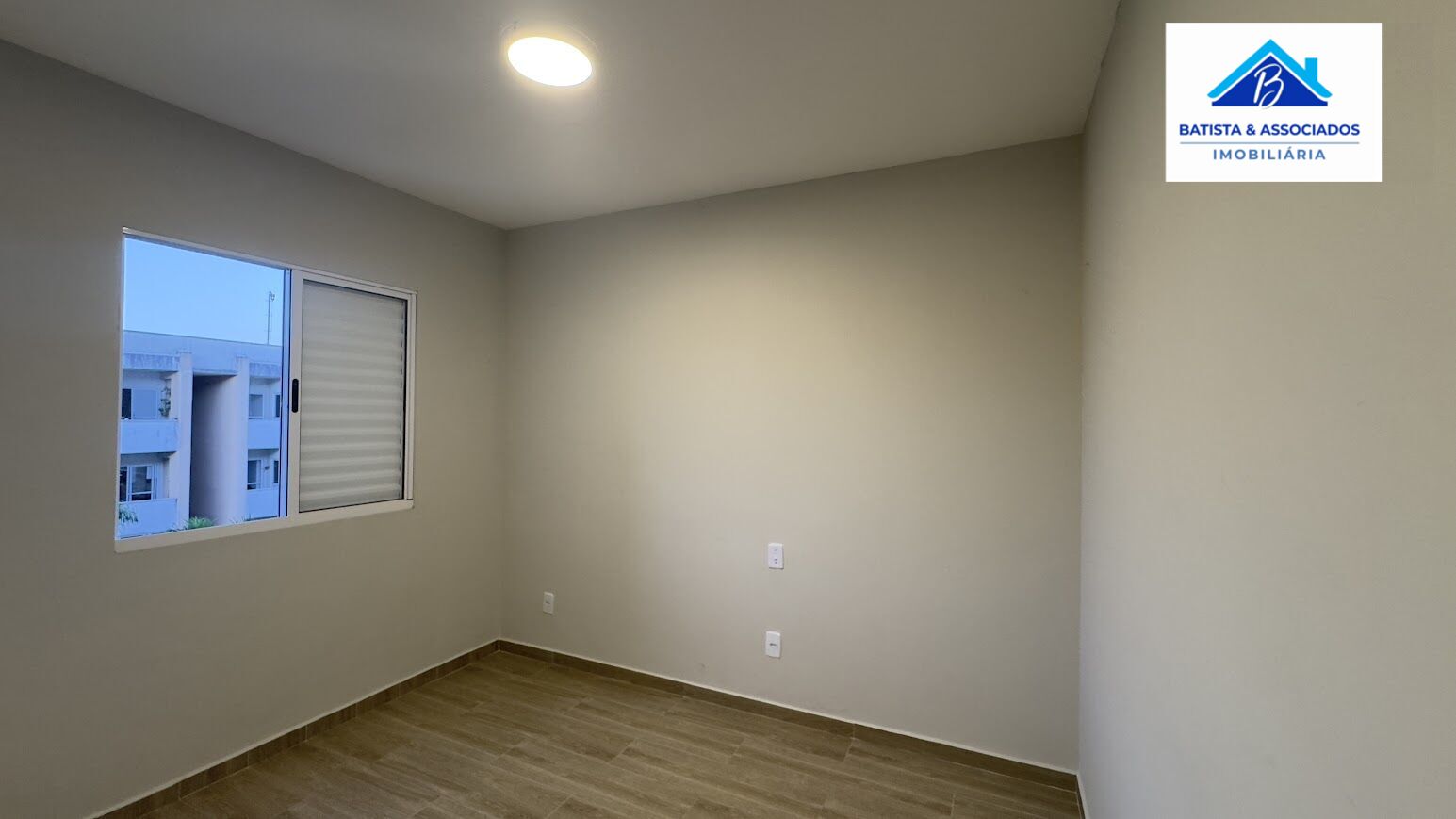 Apartamento à venda com 2 quartos, 60m² - Foto 25