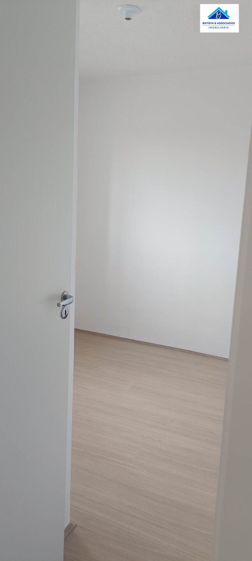 Apartamento à venda com 2 quartos, 37m² - Foto 4