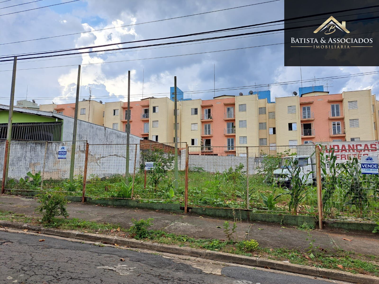 Terreno, 300 m² - Foto 1