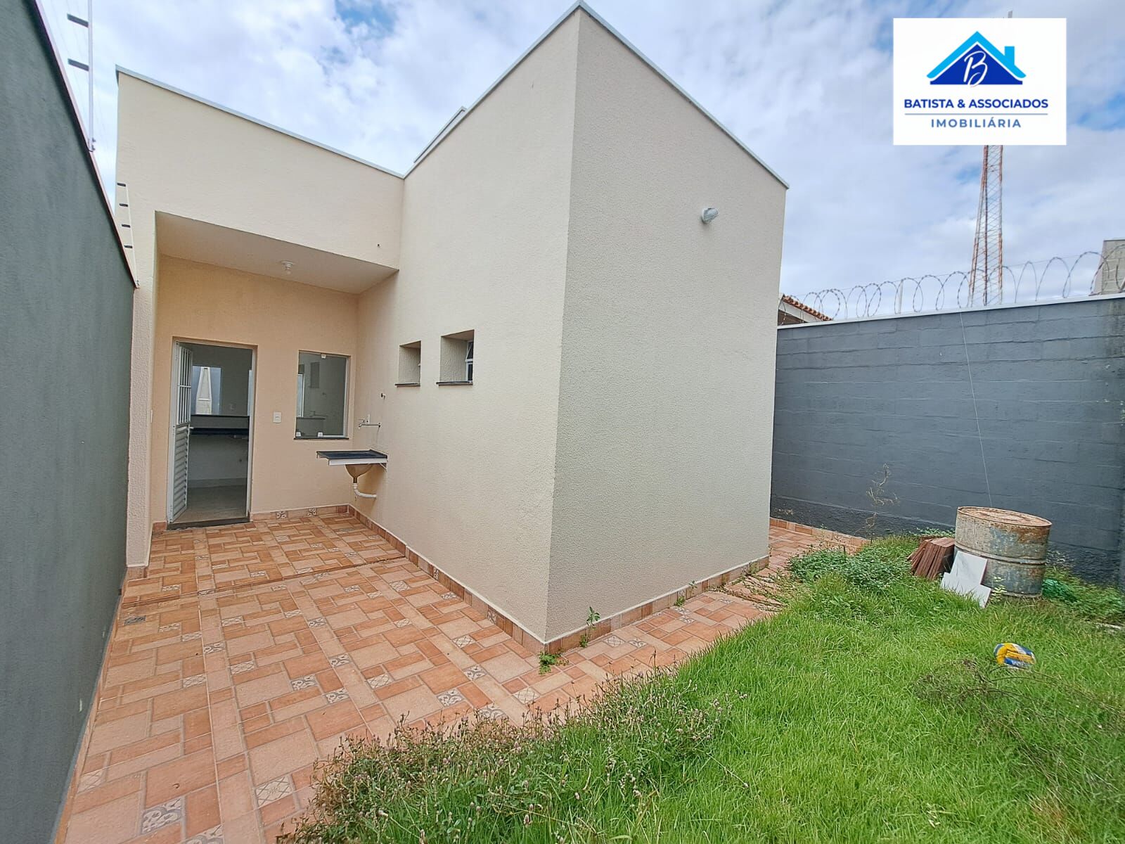 Casa à venda com 2 quartos, 58m² - Foto 13