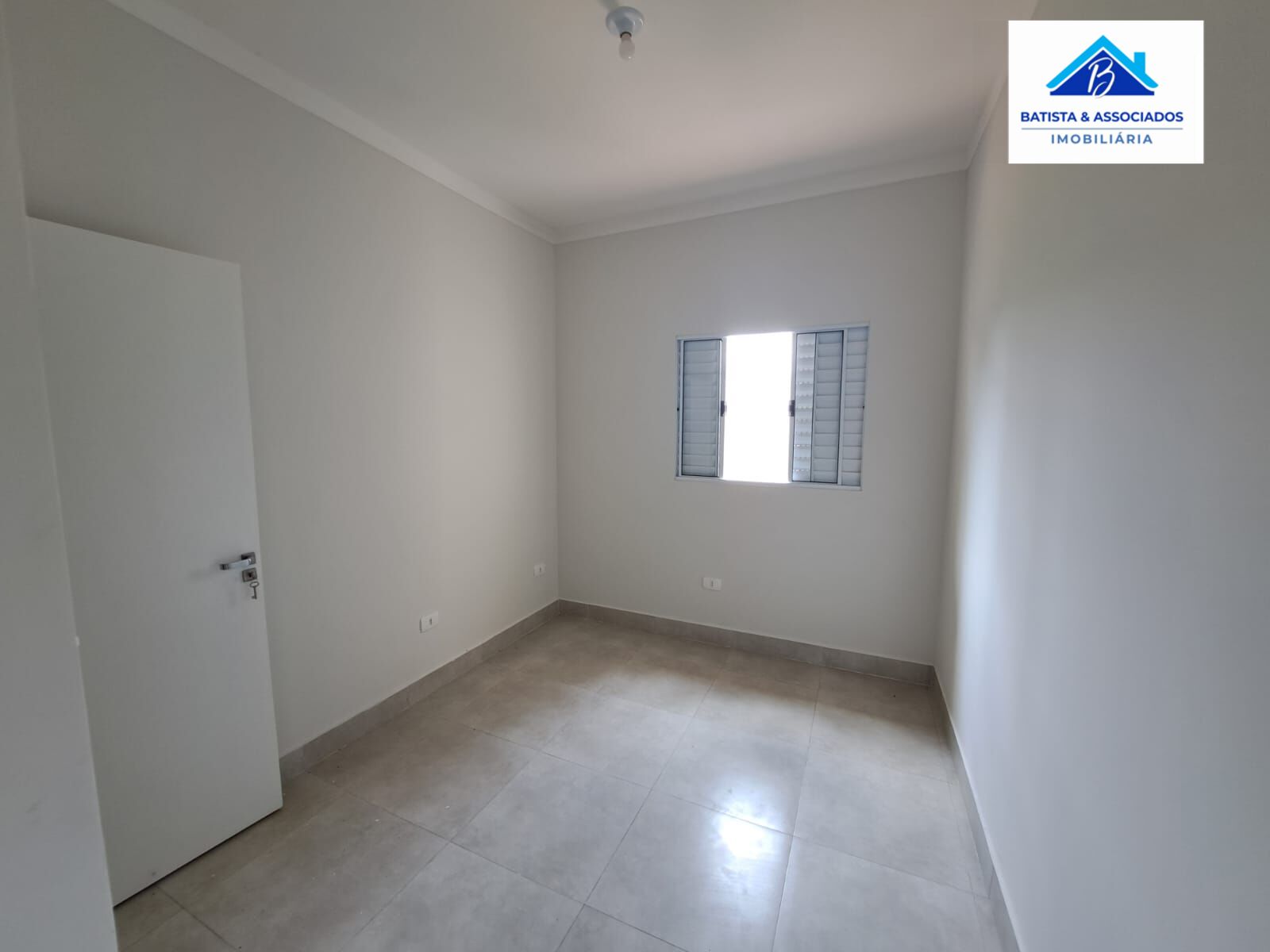 Casa à venda com 2 quartos, 58m² - Foto 10