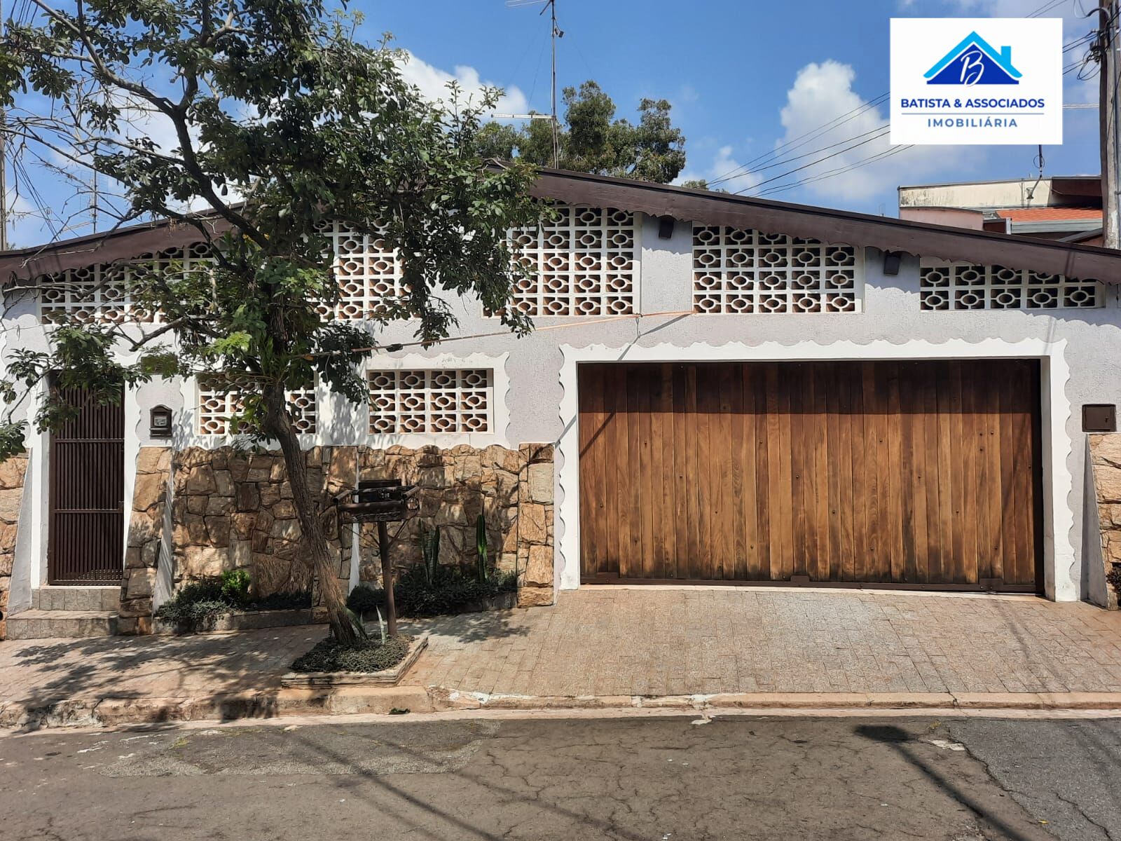 Casa, 3 quartos, 180 m² - Foto 1