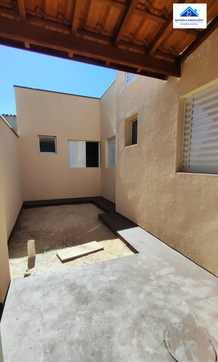 Casa à venda com 3 quartos, 76m² - Foto 18