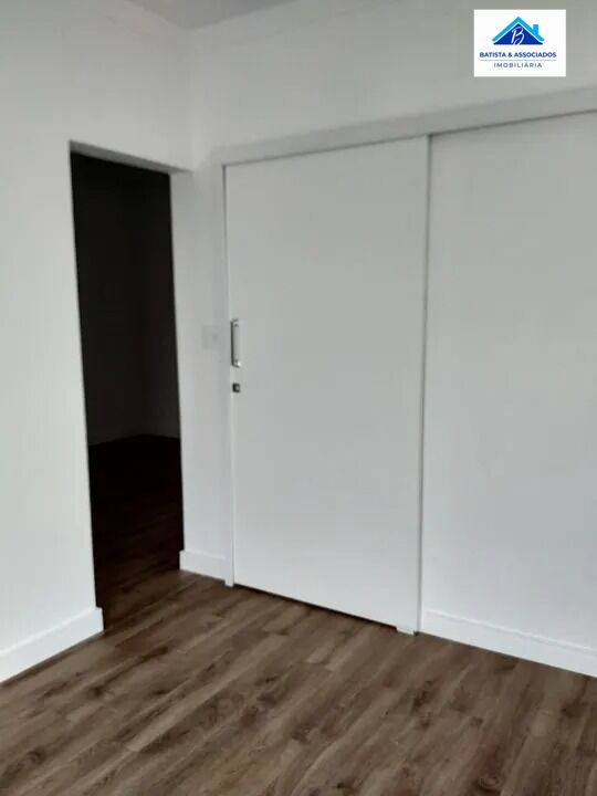 Casa à venda com 3 quartos, 213m² - Foto 5