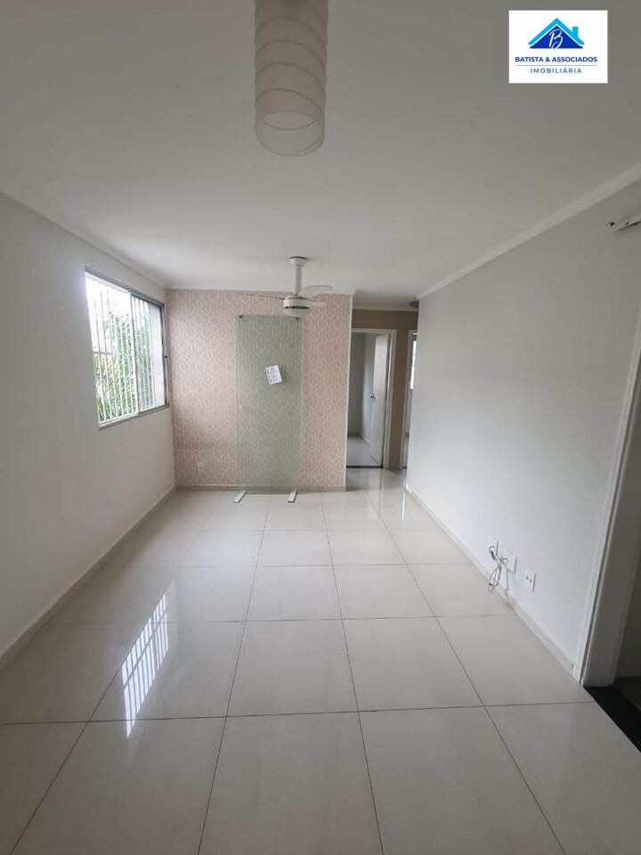 Apartamento à venda com 3 quartos, 79m² - Foto 3