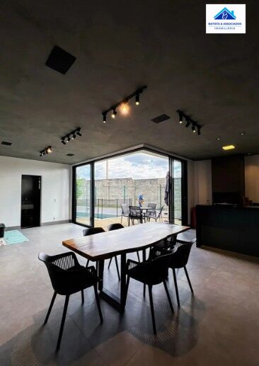 Casa à venda com 3 quartos, 220m² - Foto 15