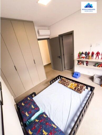 Casa à venda com 3 quartos, 220m² - Foto 11