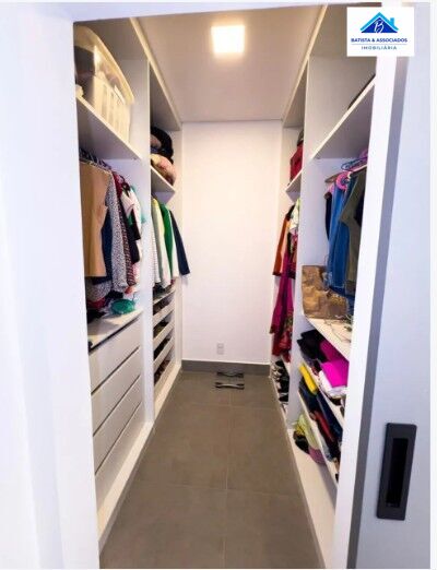 Casa à venda com 3 quartos, 220m² - Foto 12
