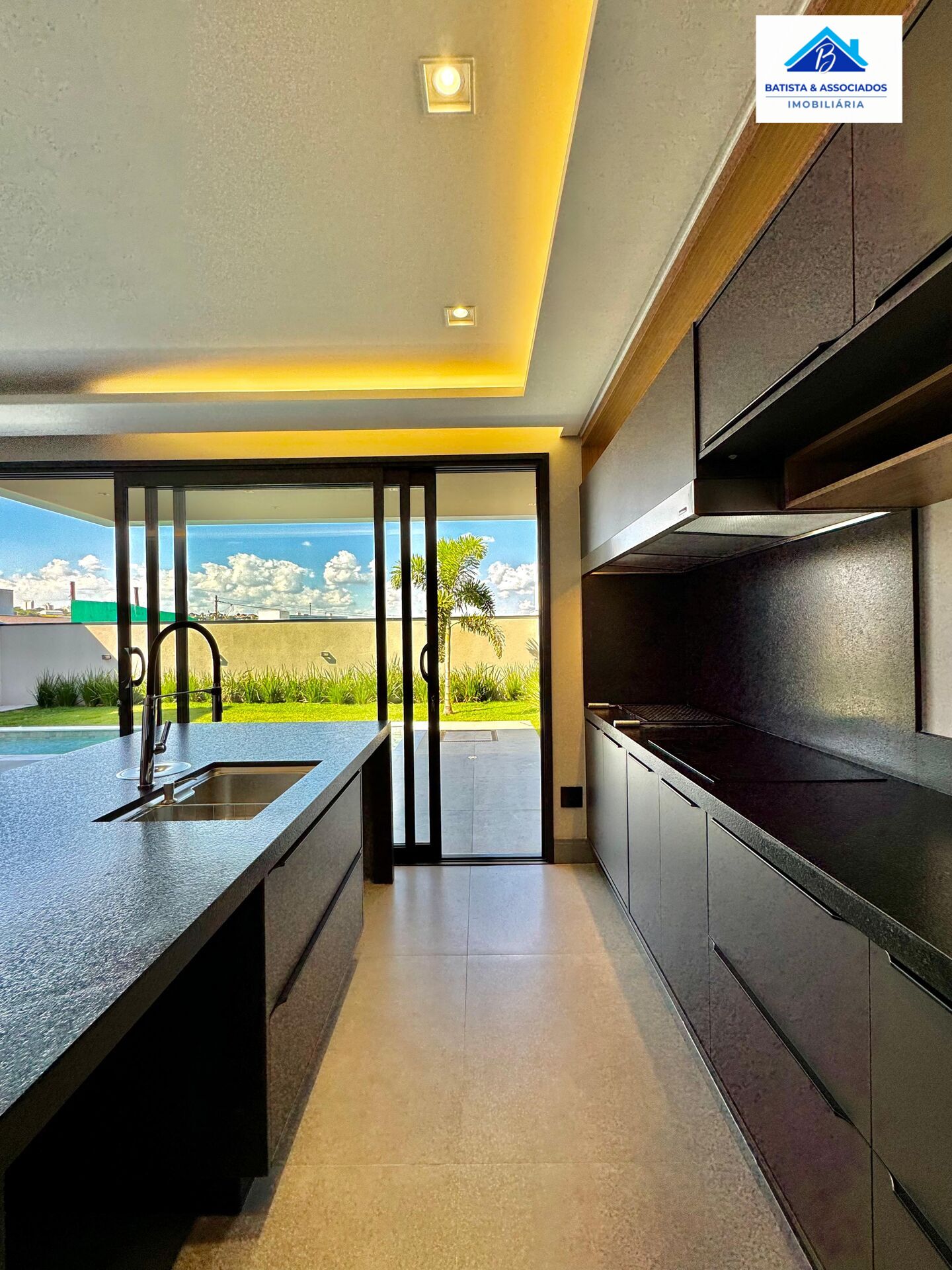 Casa, 3 quartos, 261 m² - Foto 12