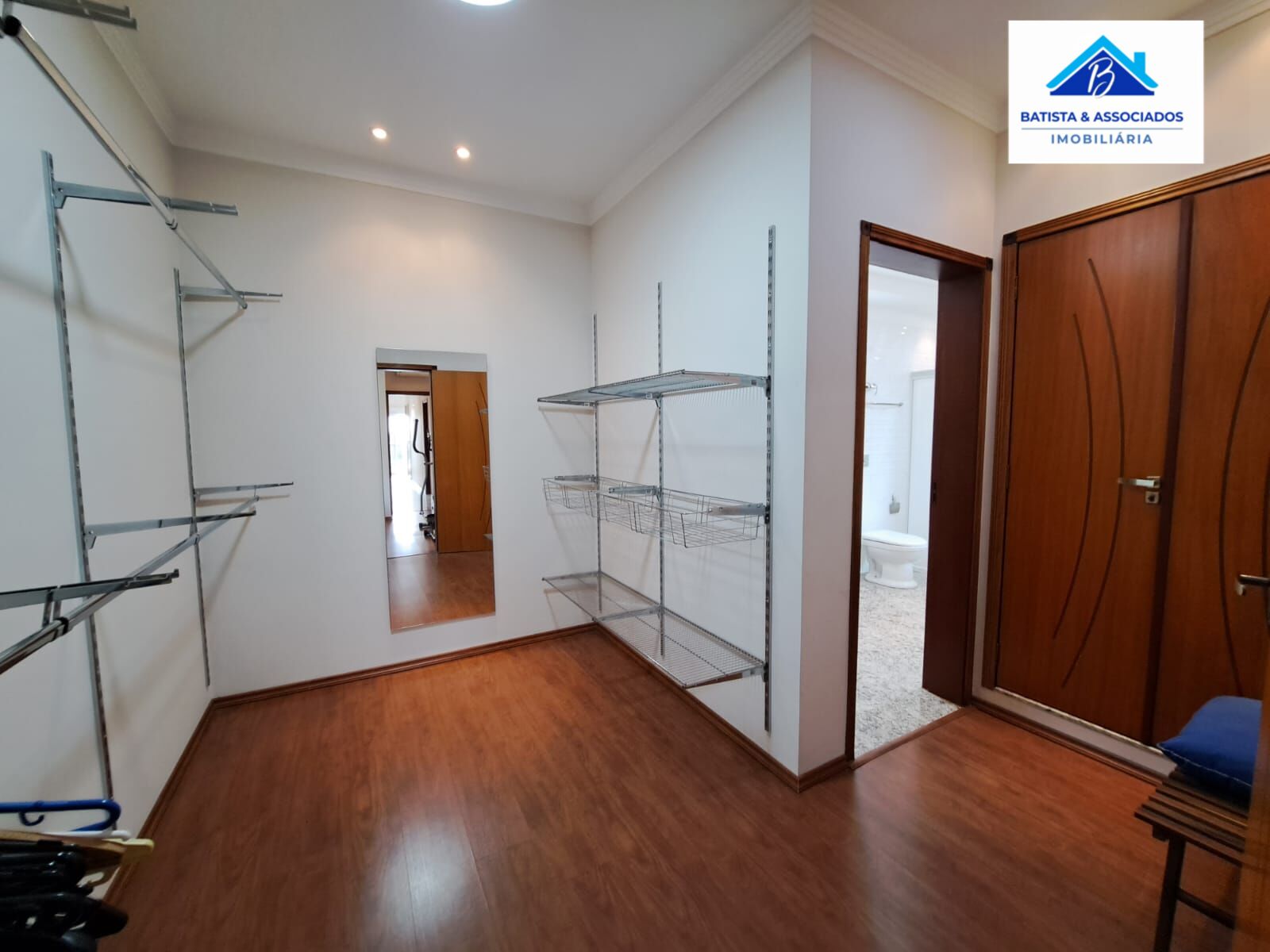 Sobrado à venda com 3 quartos, 325m² - Foto 19