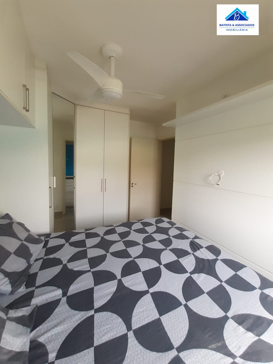 Apartamento à venda com 2 quartos, 51m² - Foto 11