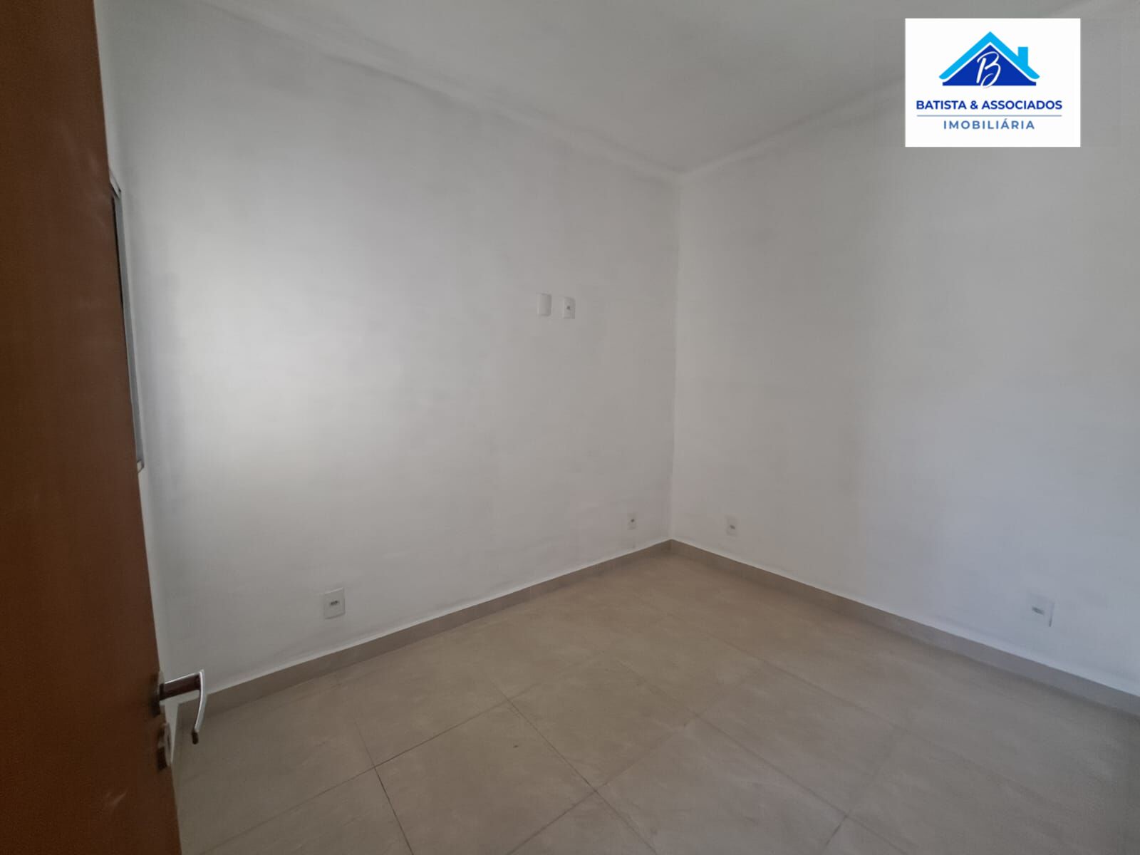 Casa à venda com 2 quartos, 67m² - Foto 16