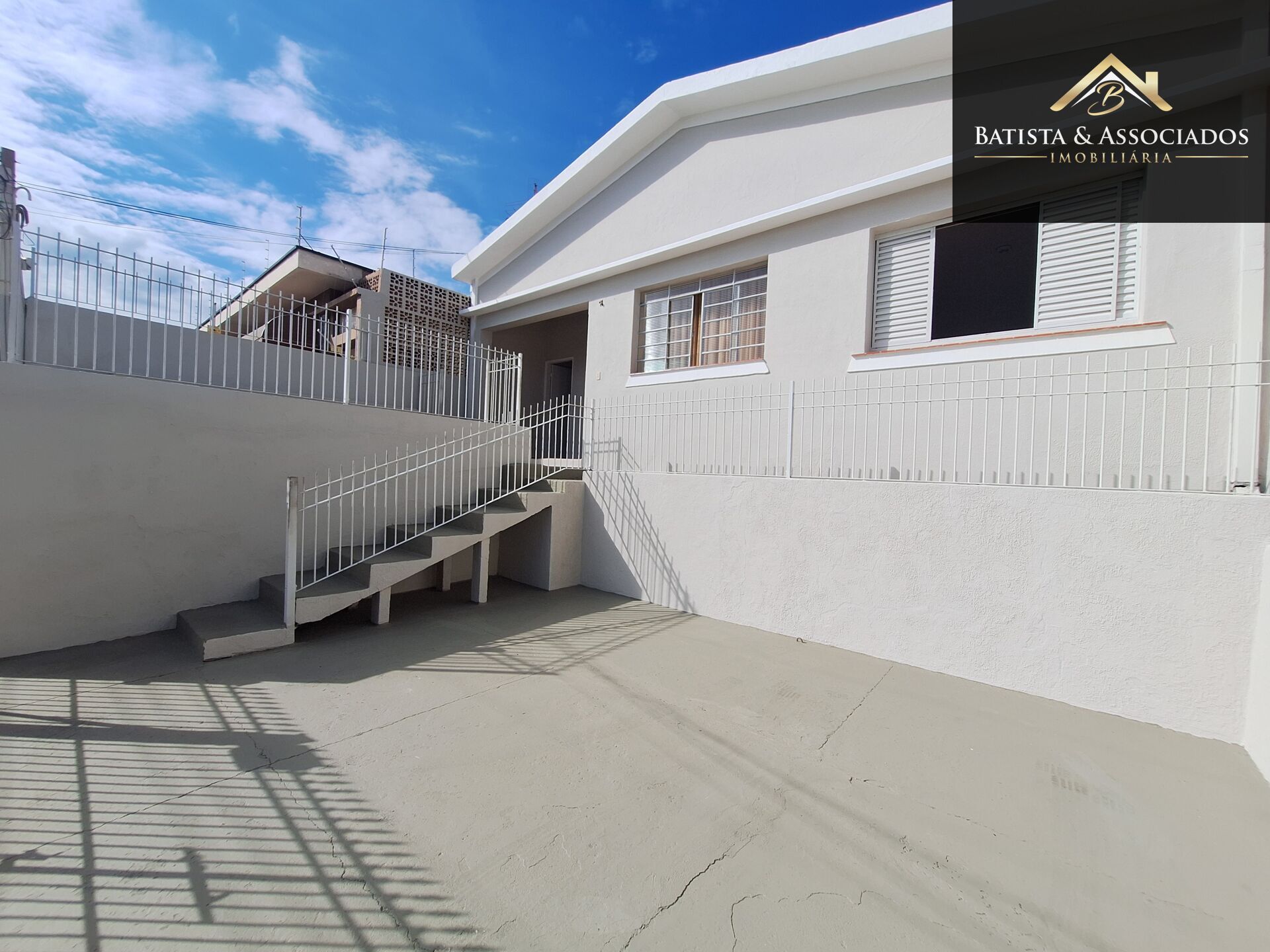 Casa, 3 quartos, 215 m² - Foto 2