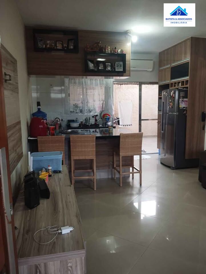 Sobrado à venda com 2 quartos, 65m² - Foto 2