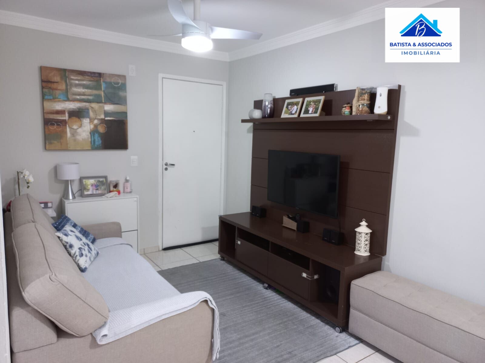 Apartamento à venda com 2 quartos, 56m² - Foto 1