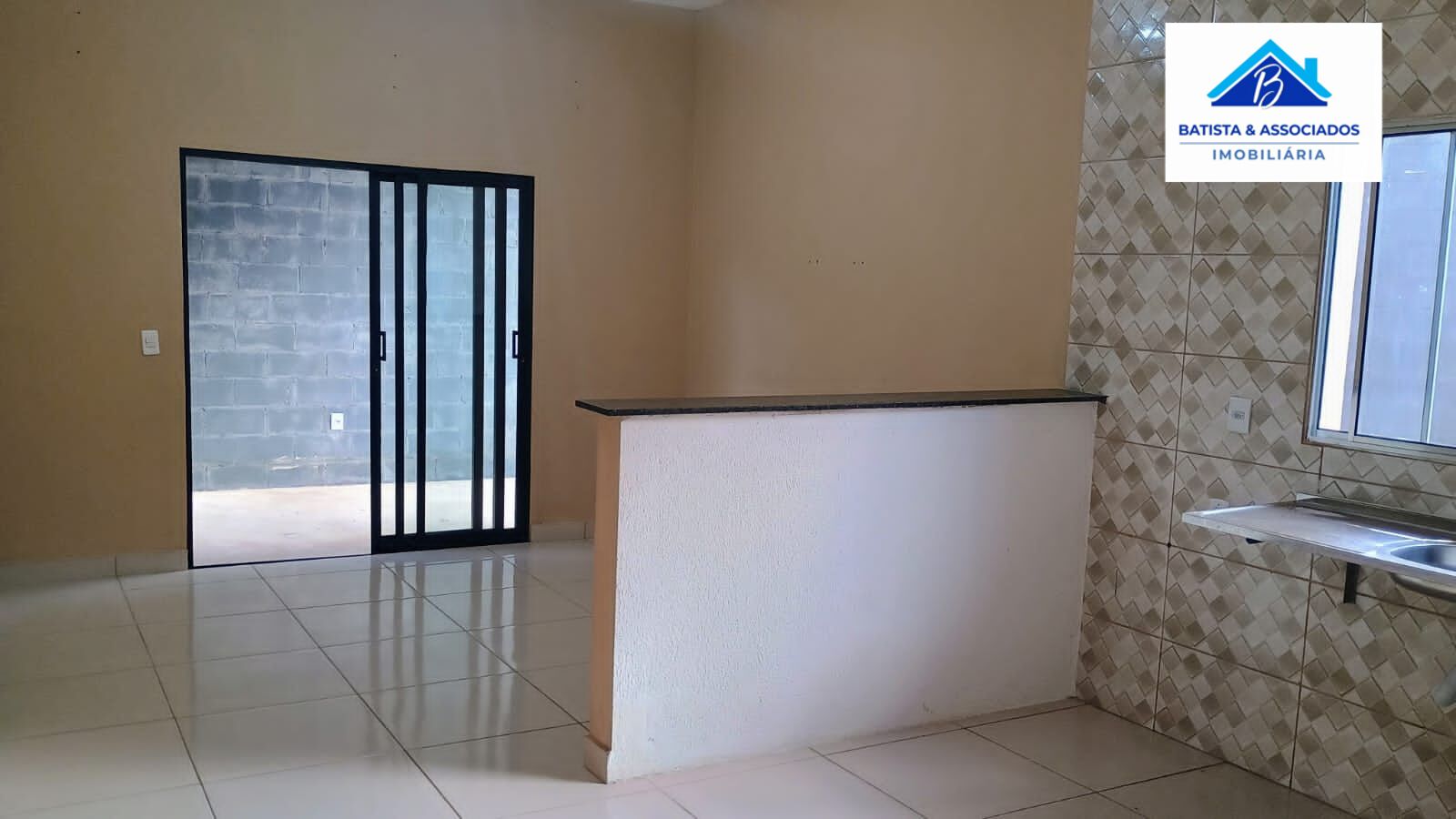 Casa à venda com 2 quartos, 220m² - Foto 10