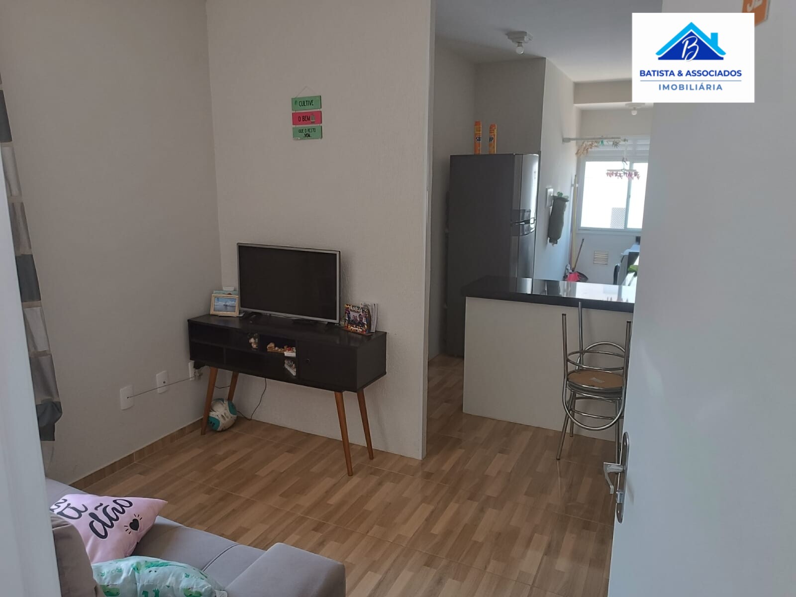 Apartamento à venda com 2 quartos, 42m² - Foto 3