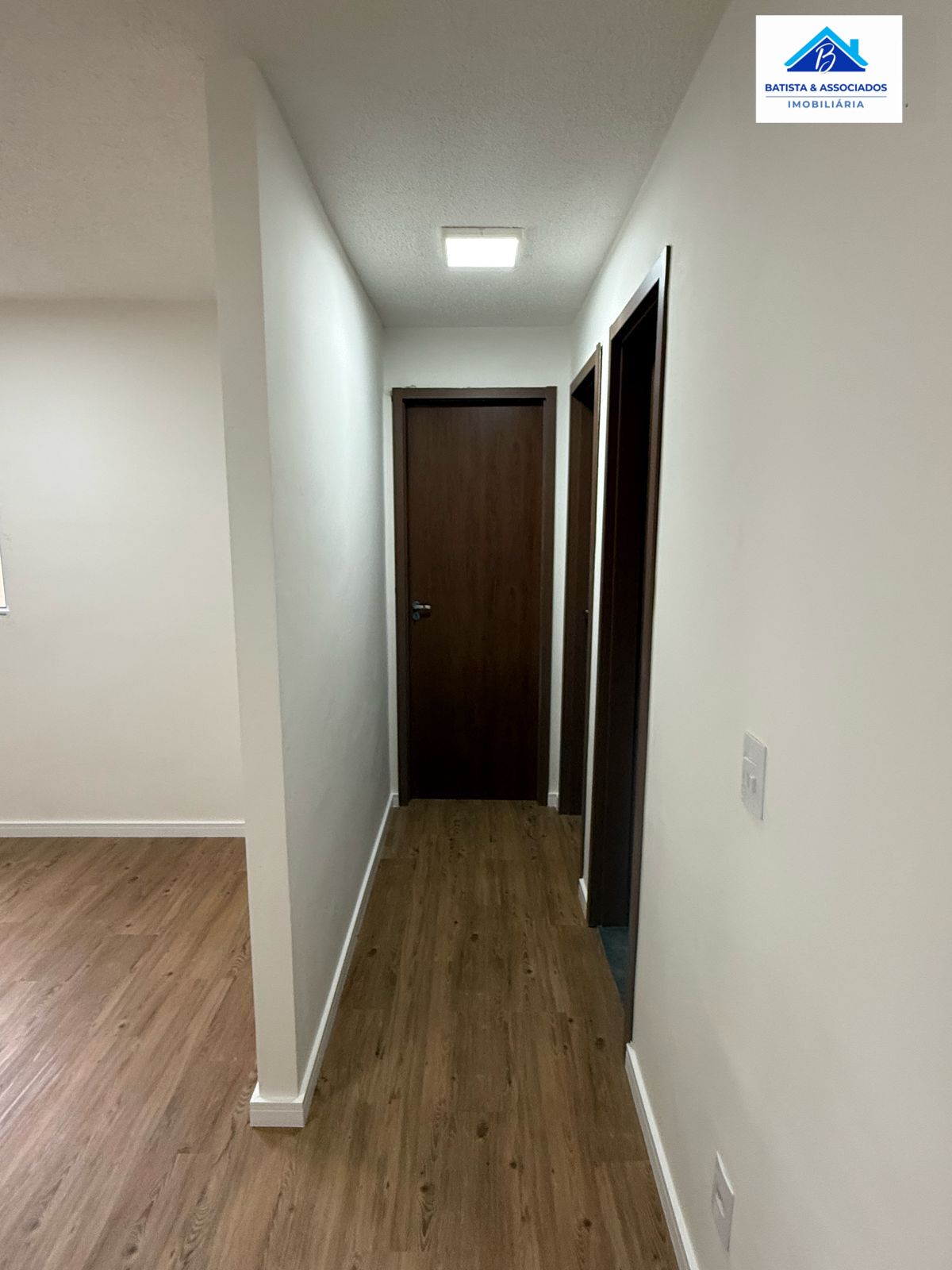 Apartamento à venda com 2 quartos, 46m² - Foto 2