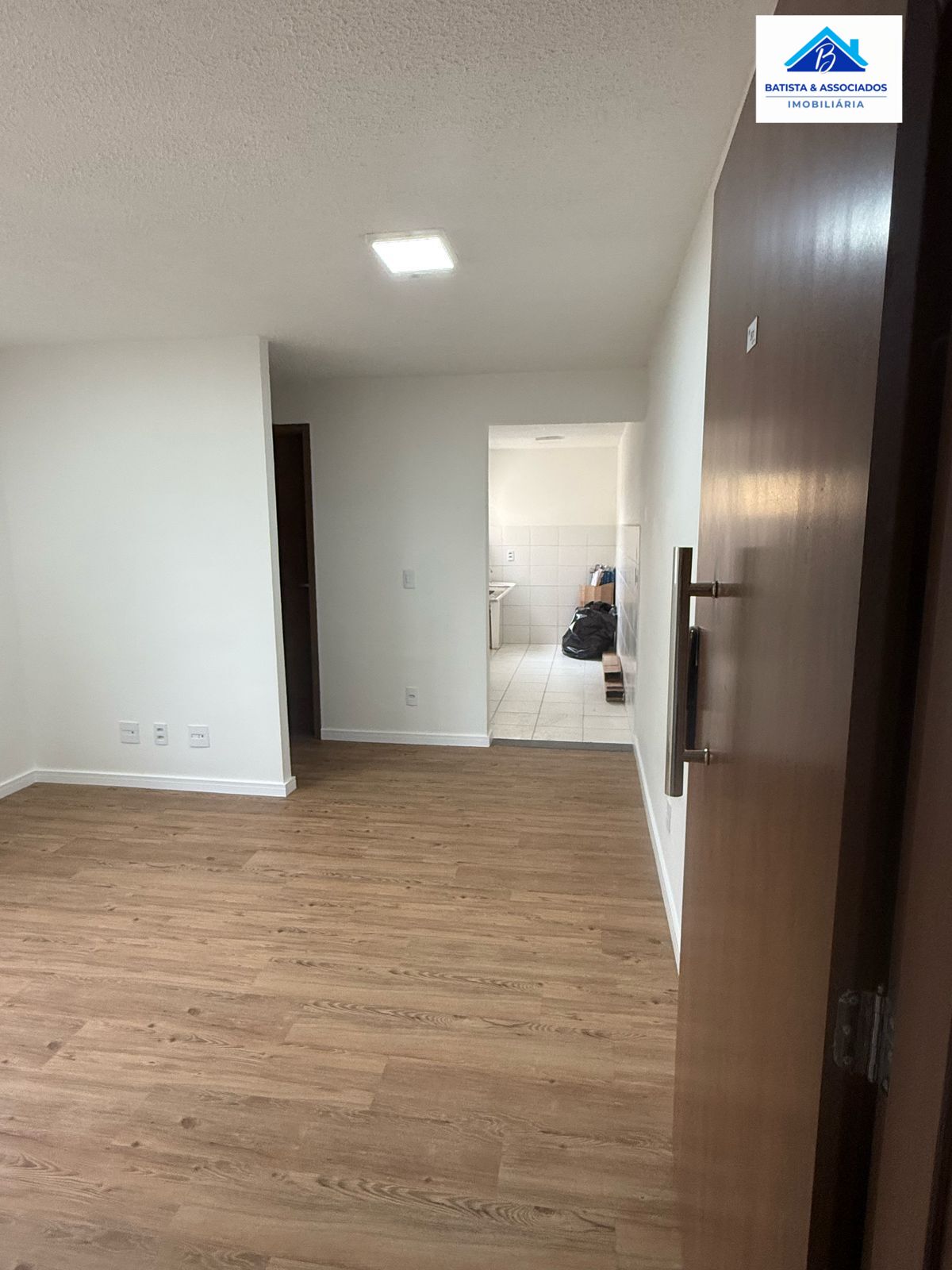 Apartamento à venda com 2 quartos, 46m² - Foto 1