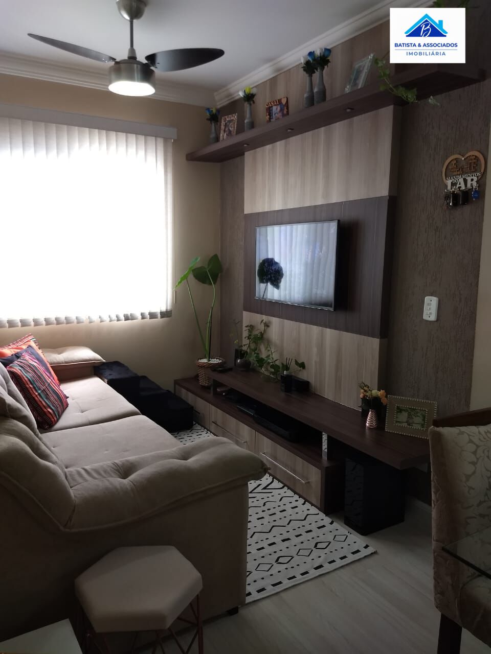 Apartamento à venda com 2 quartos, 50m² - Foto 1