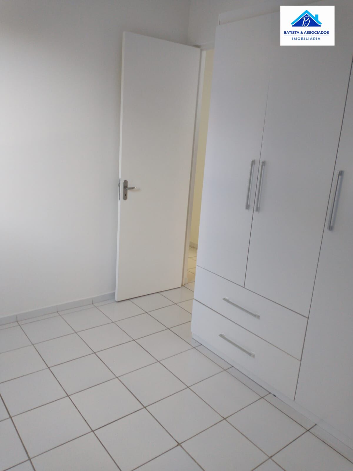 Apartamento à venda com 2 quartos, 49m² - Foto 17