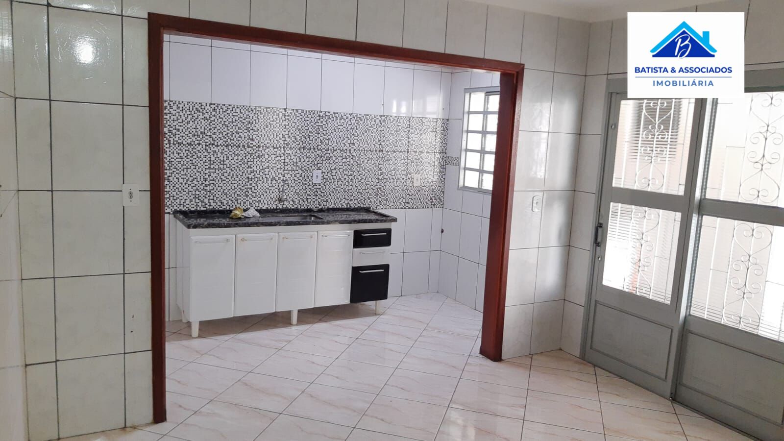 Casa à venda com 3 quartos, 192m² - Foto 18