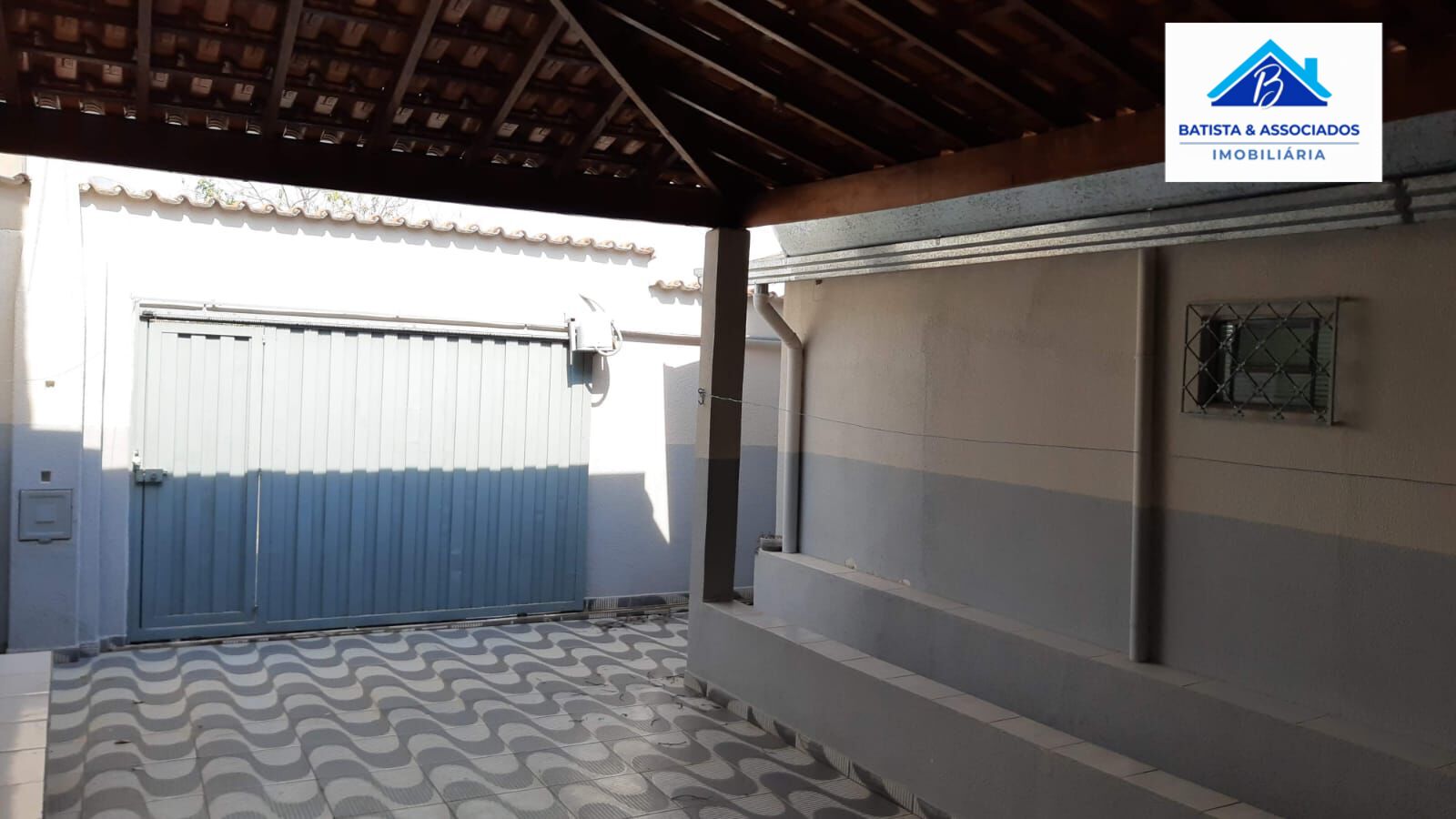 Casa à venda com 3 quartos, 192m² - Foto 3