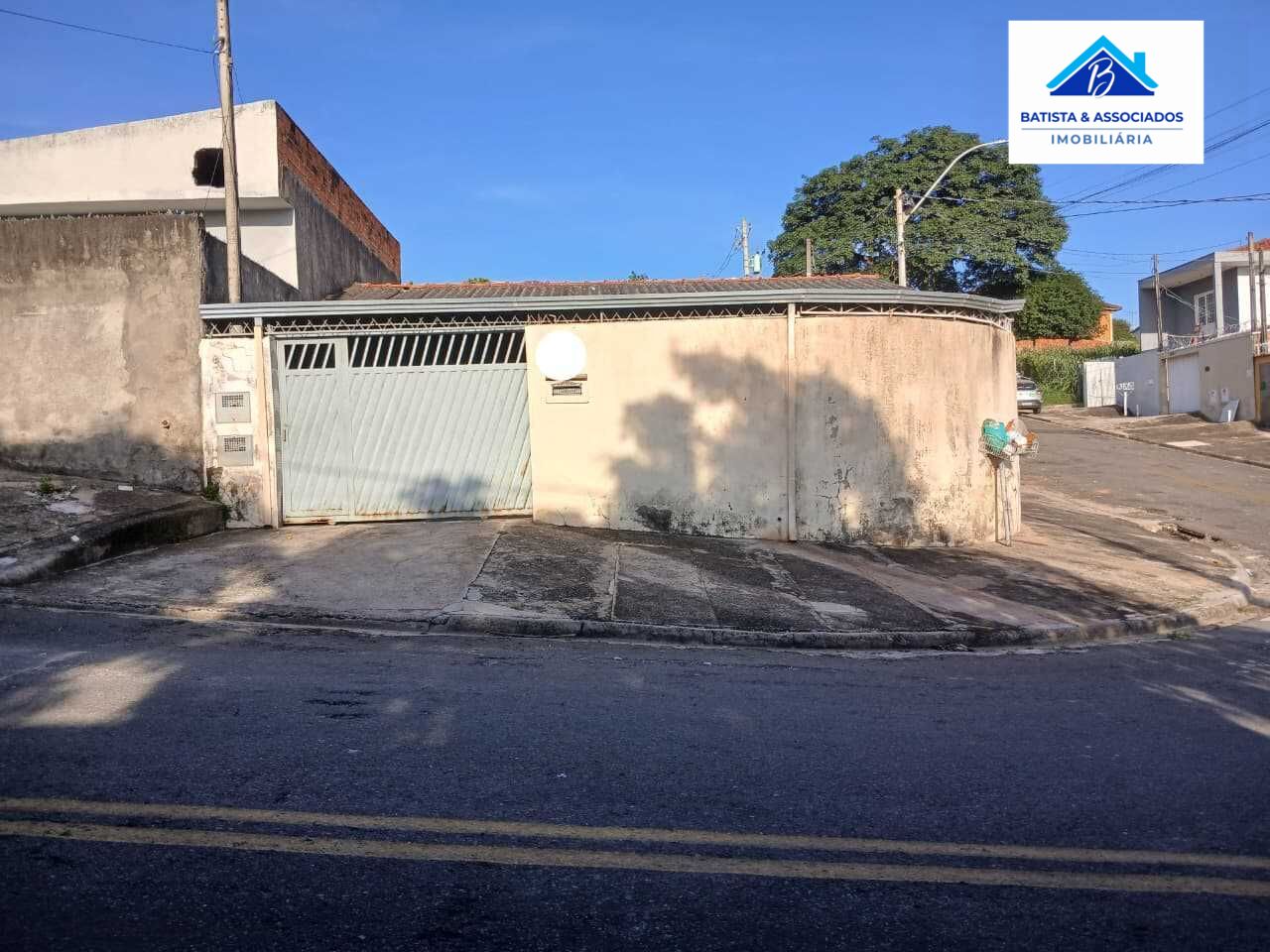 Casa, 3 quartos, 192 m² - Foto 1