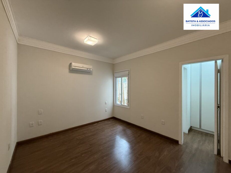 Sobrado à venda com 4 quartos, 273m² - Foto 35