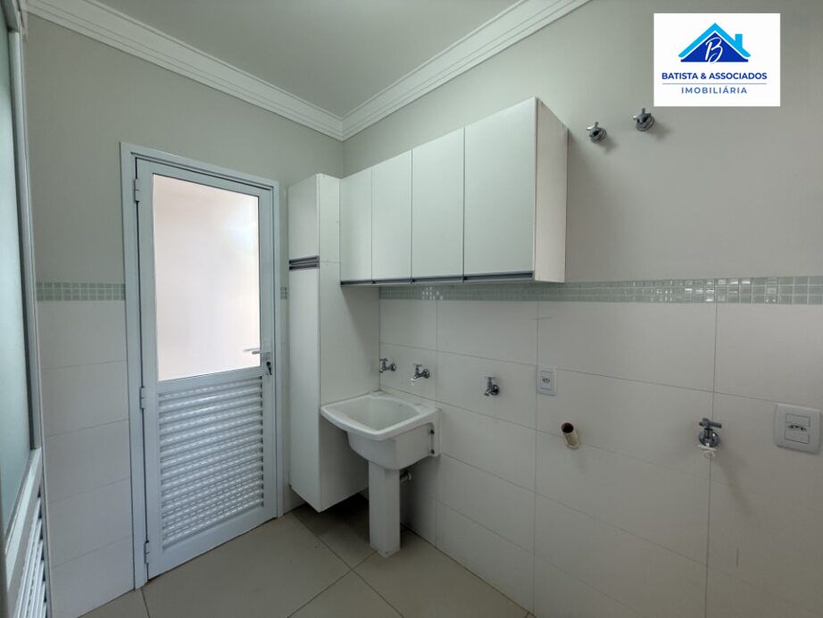 Sobrado à venda com 4 quartos, 273m² - Foto 42