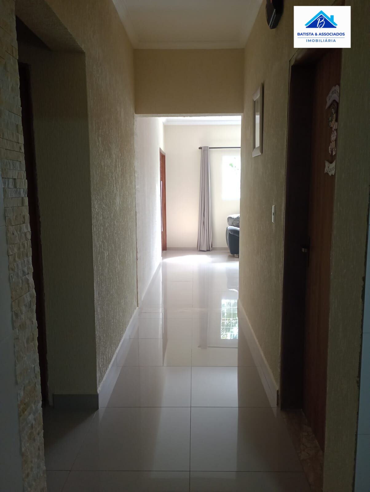 Casa à venda com 3 quartos, 200m² - Foto 15