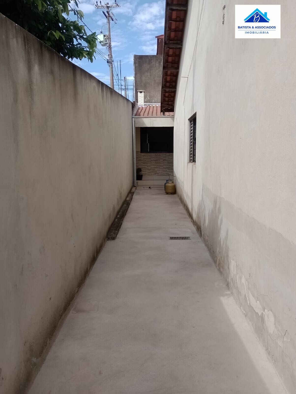 Casa à venda com 3 quartos, 200m² - Foto 18