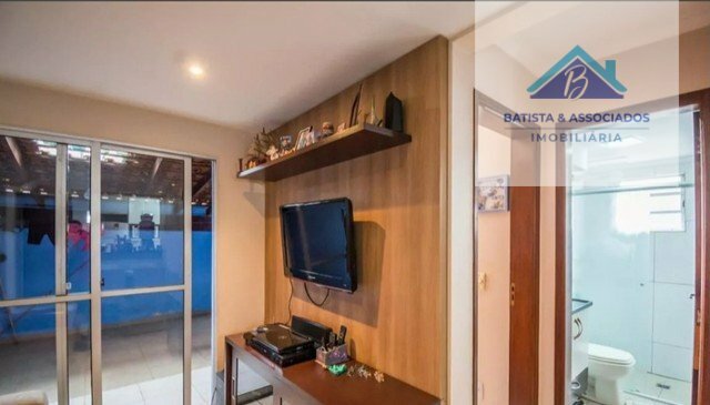 Apartamento à venda com 2 quartos, 66m² - Foto 2