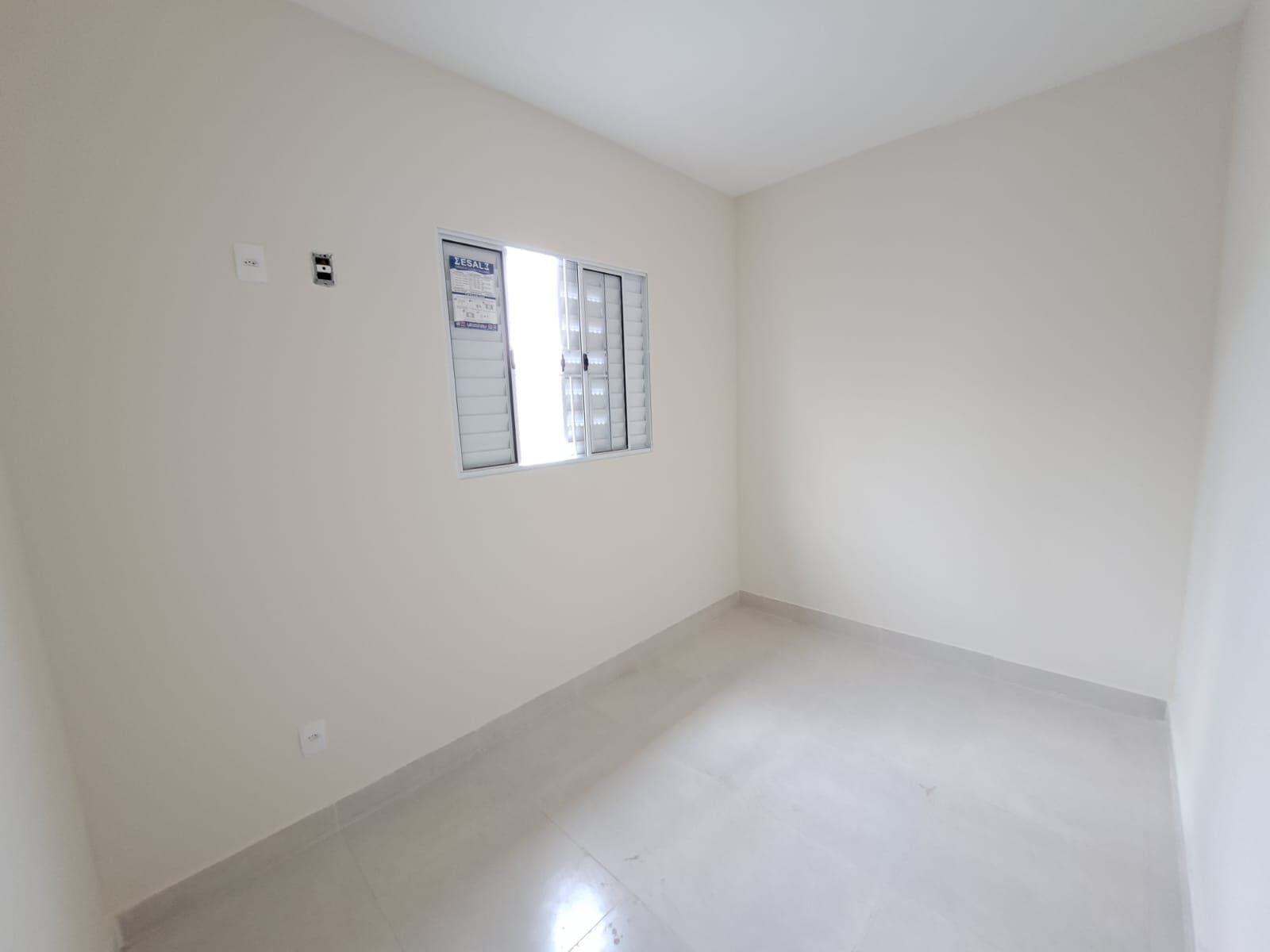 Casa à venda com 2 quartos, 64m² - Foto 6