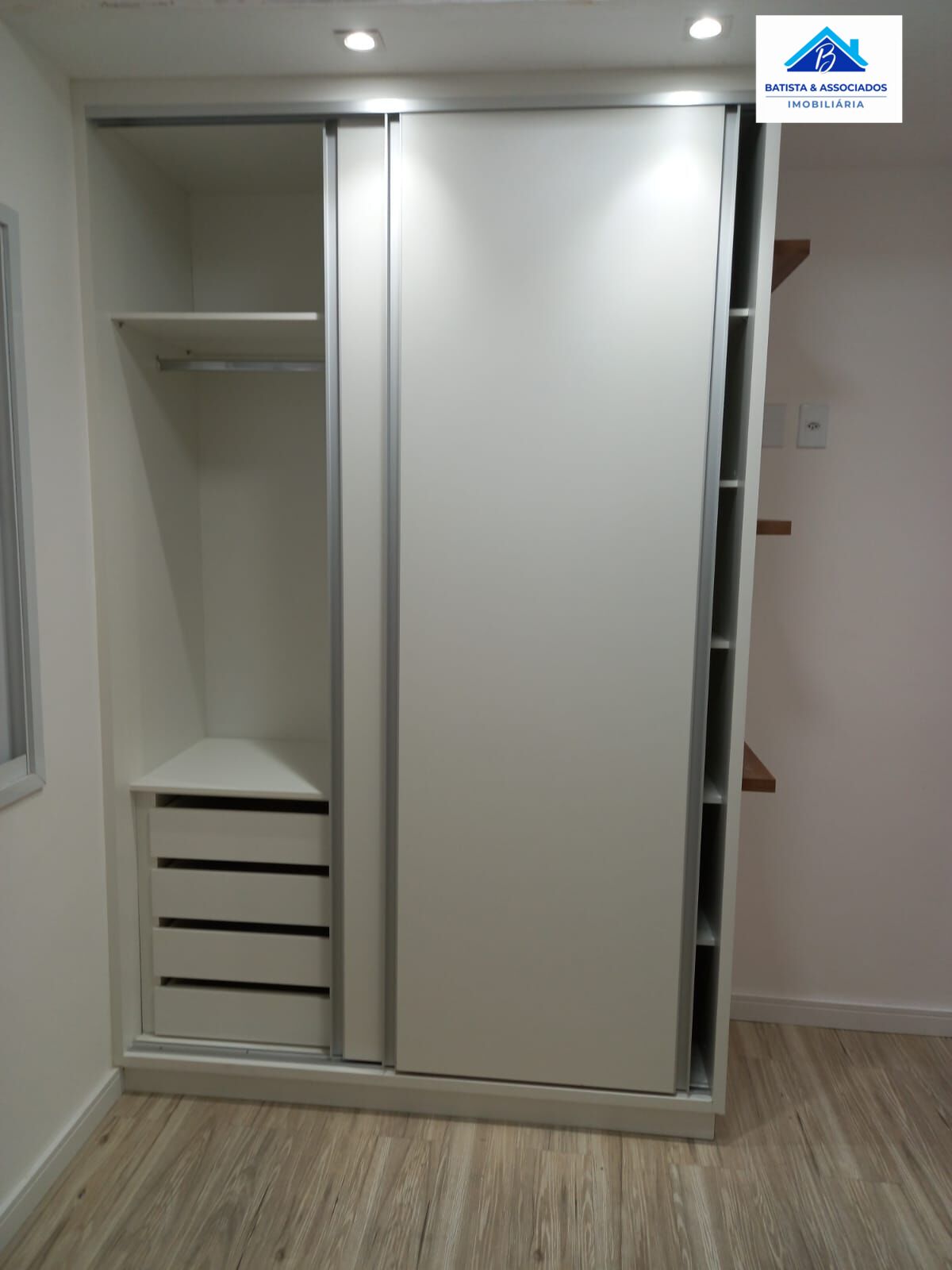 Apartamento à venda com 2 quartos, 50m² - Foto 13