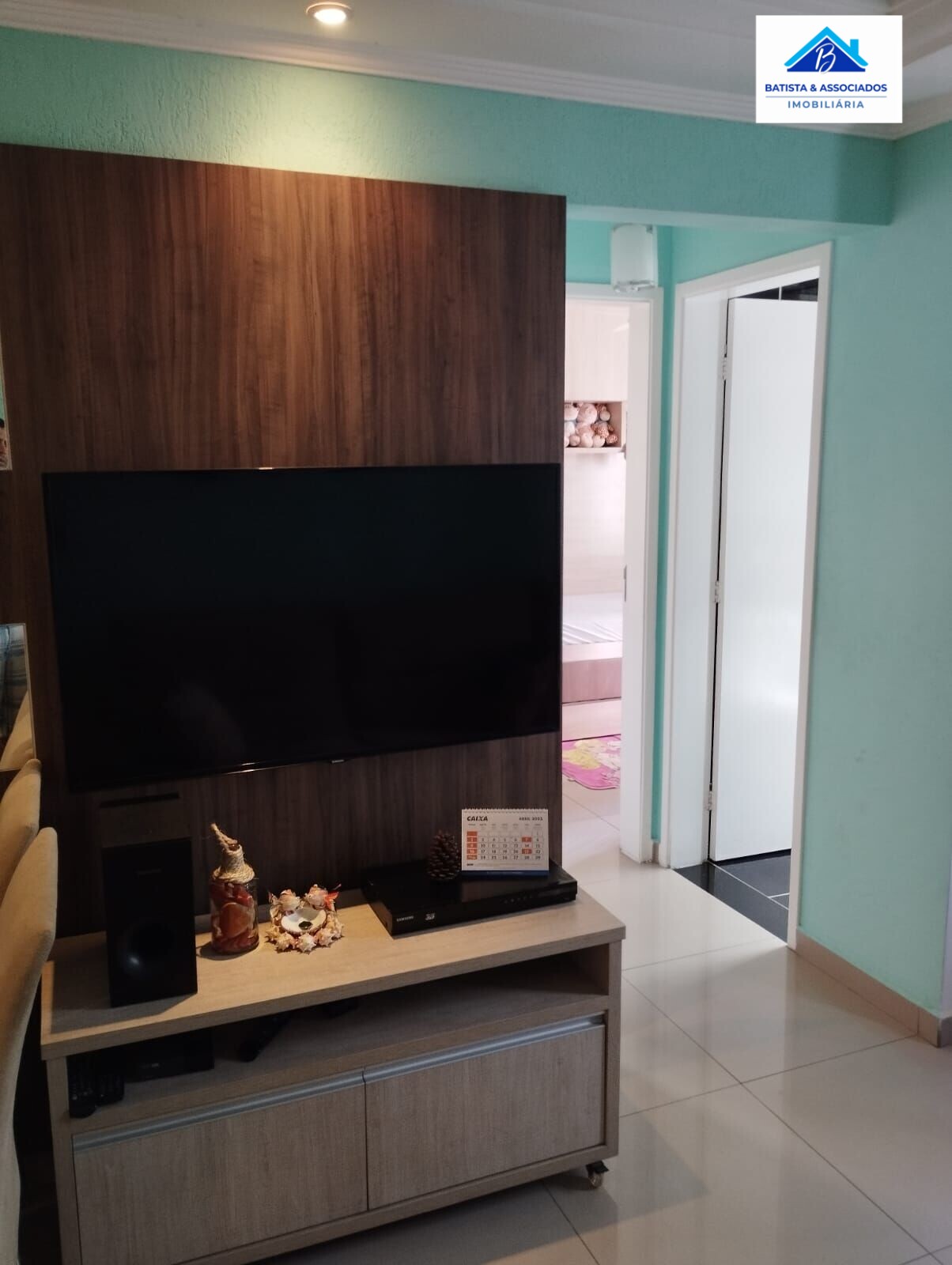 Apartamento à venda com 2 quartos, 45m² - Foto 2