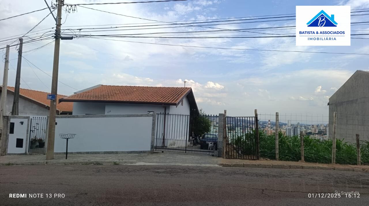 Casa, 3 quartos, 114 m² - Foto 1