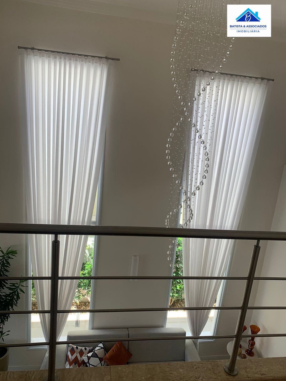 Casa à venda com 3 quartos, 250m² - Foto 8