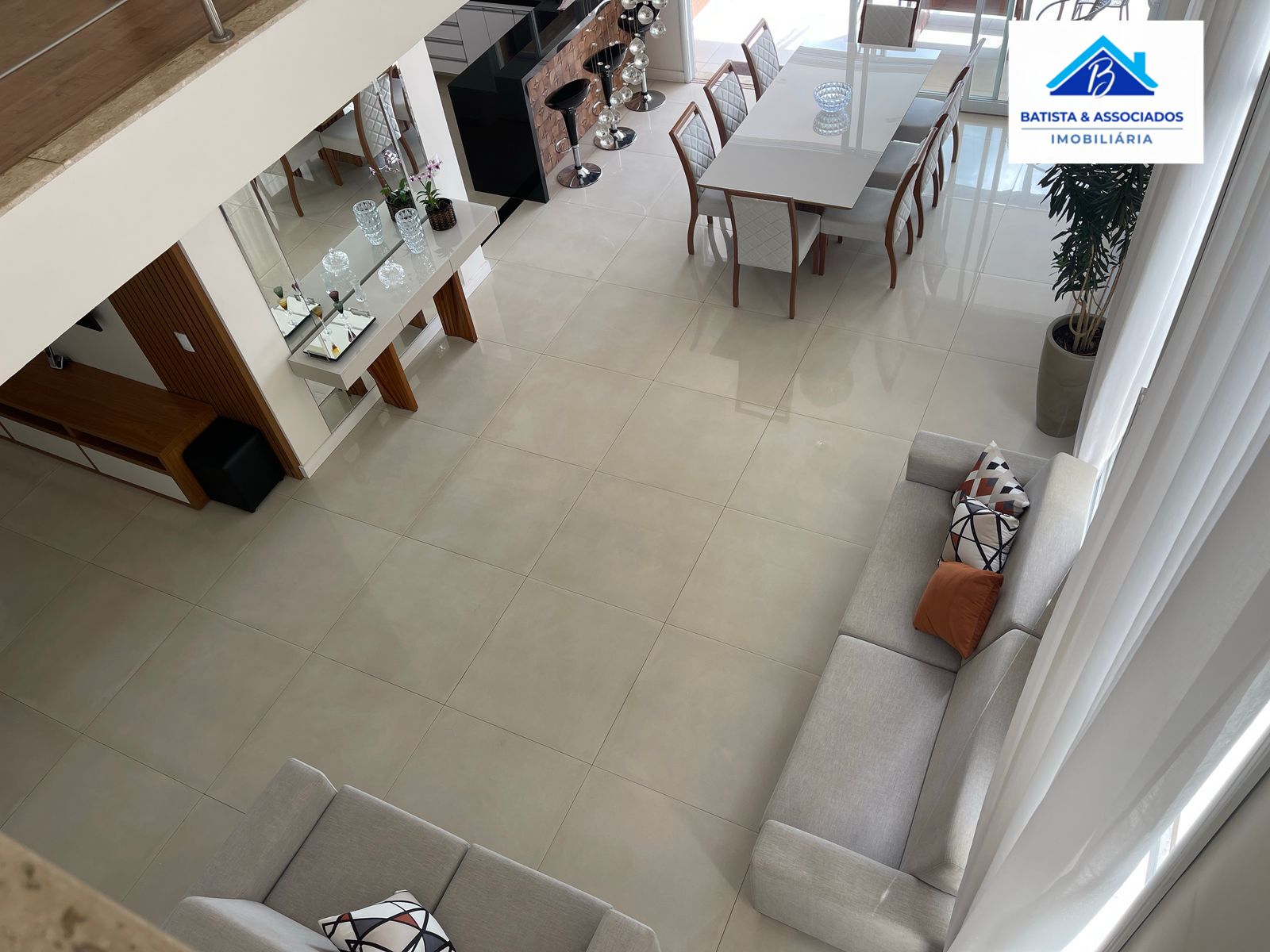 Casa à venda com 3 quartos, 250m² - Foto 6