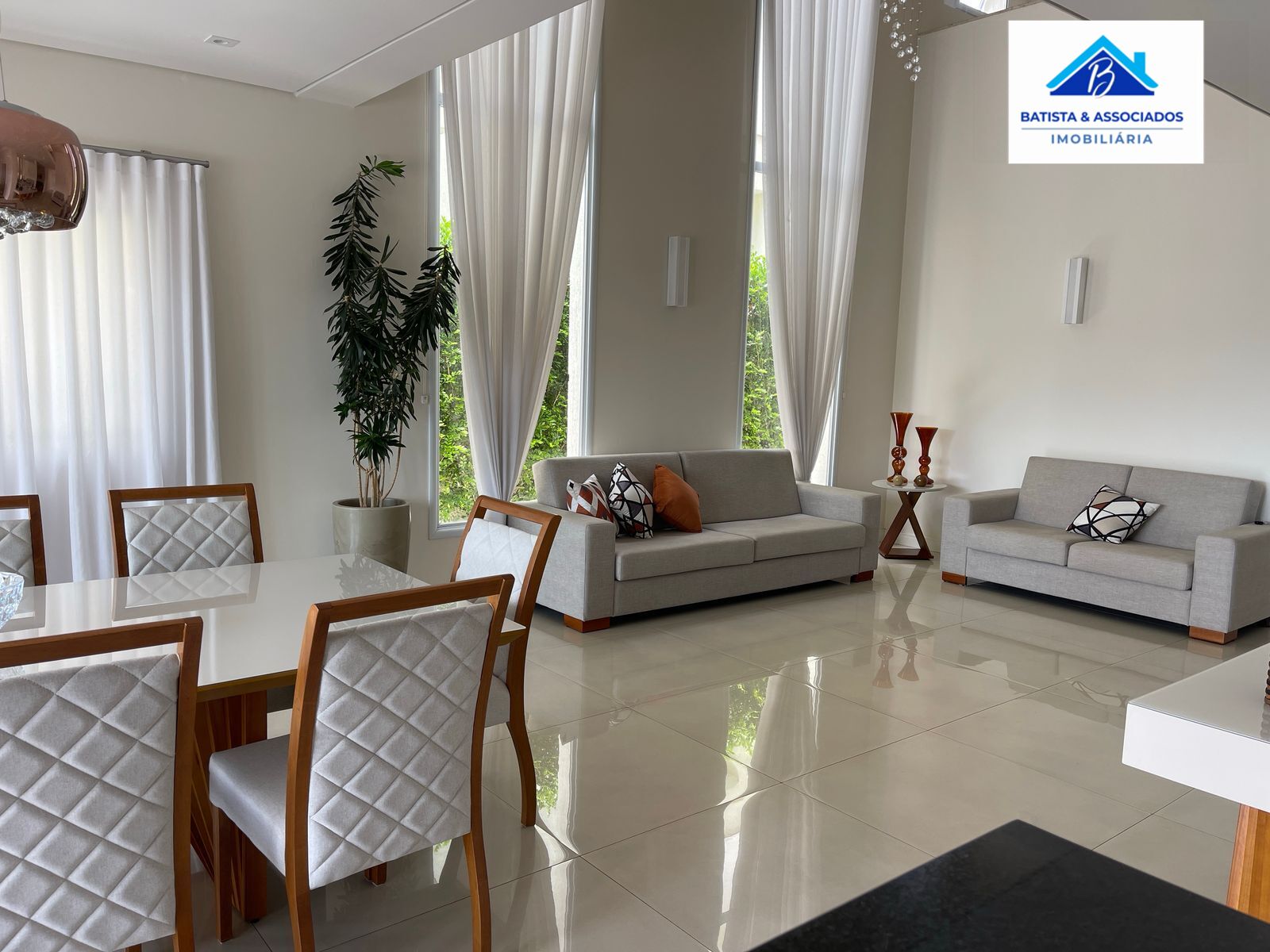 Casa à venda com 3 quartos, 250m² - Foto 5