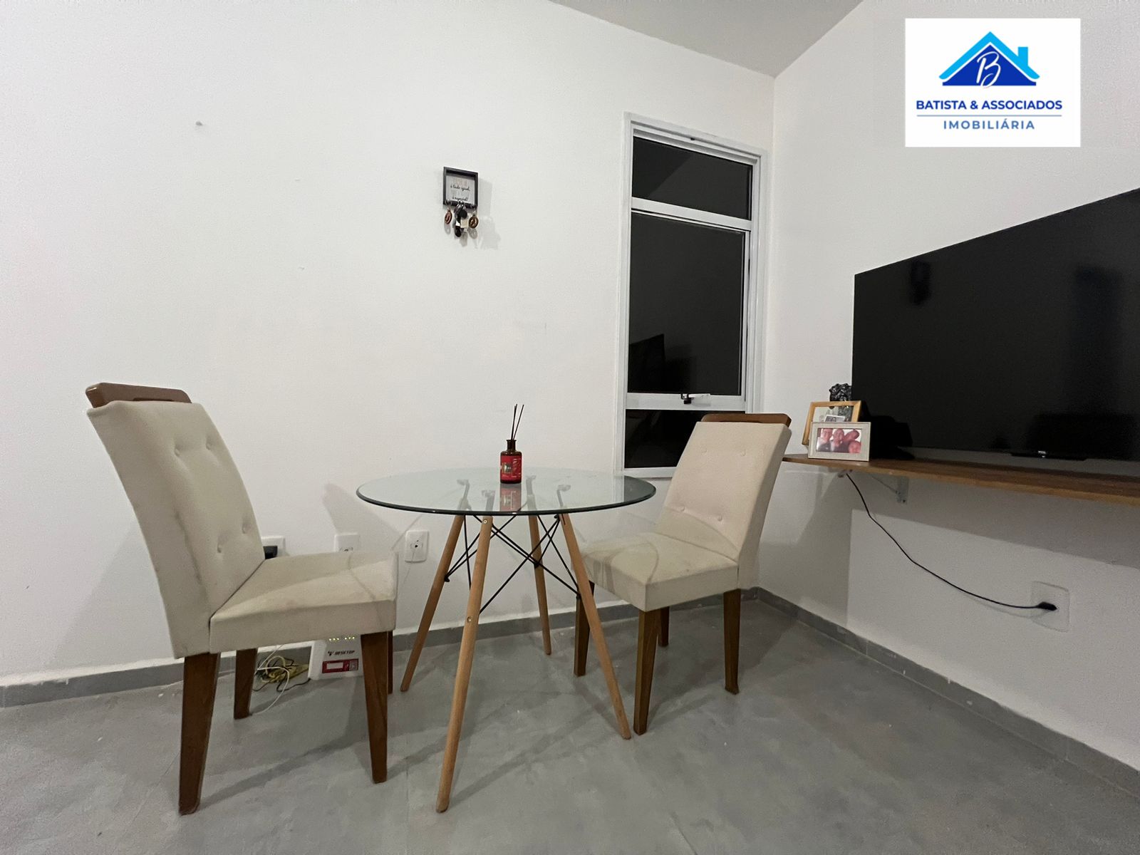 Apartamento à venda com 2 quartos, 43m² - Foto 4