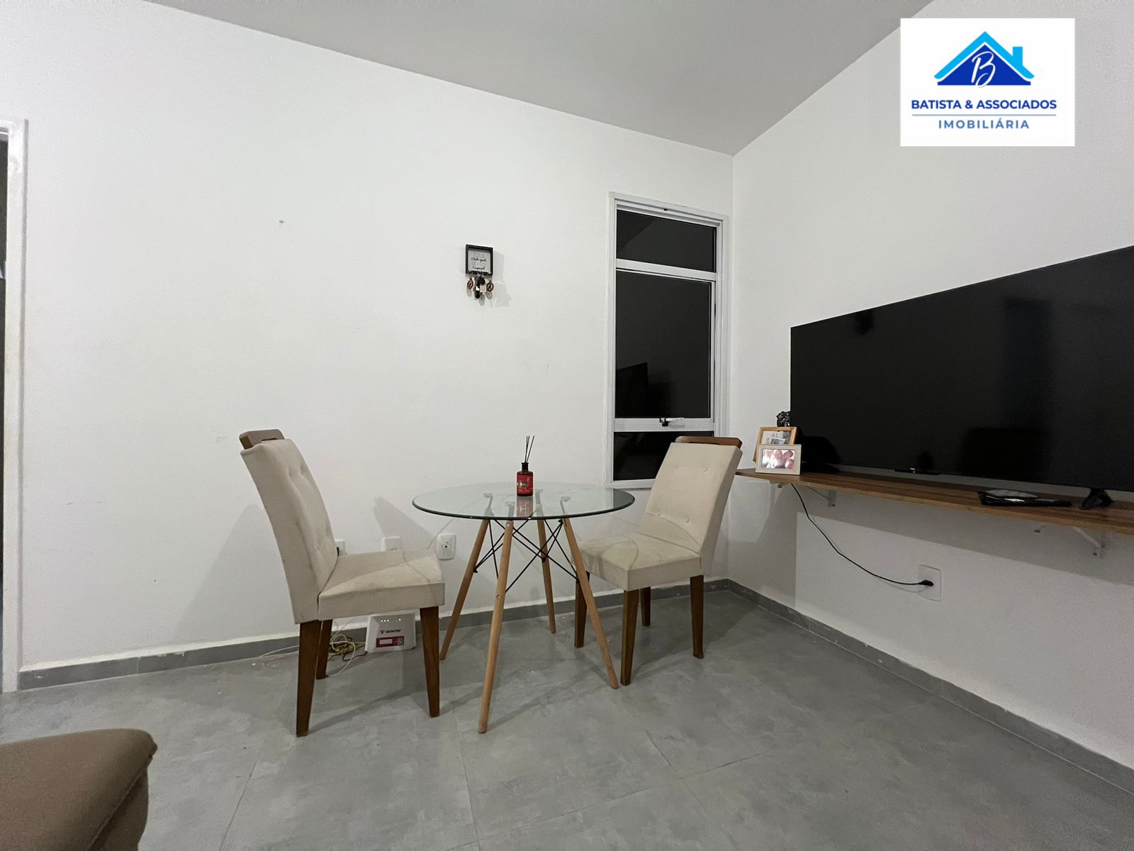 Apartamento à venda com 2 quartos, 43m² - Foto 3