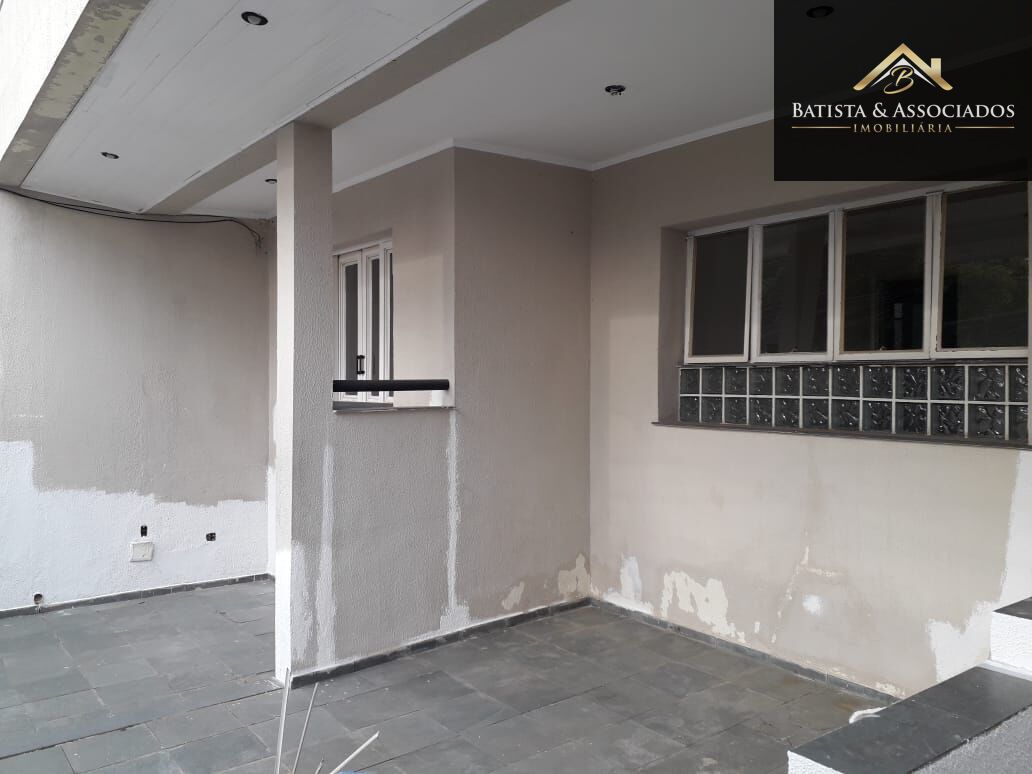 Casa, 5 quartos, 323 m² - Foto 2