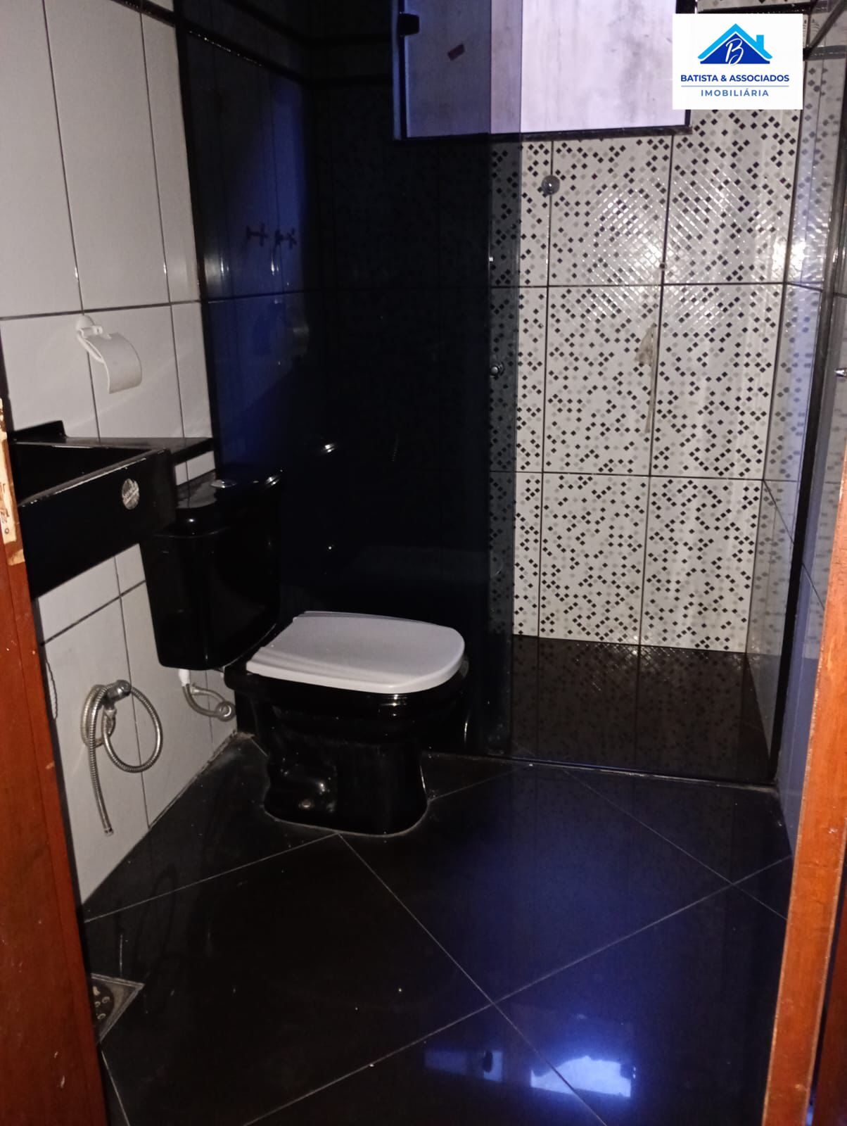 Casa à venda com 2 quartos, 80m² - Foto 23