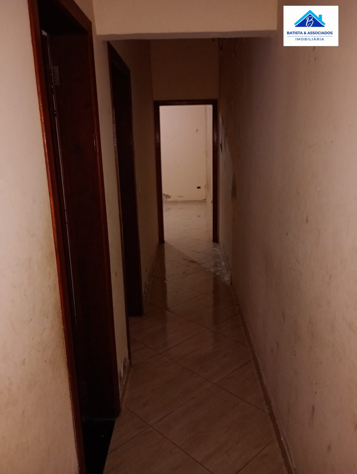 Casa à venda com 2 quartos, 80m² - Foto 18