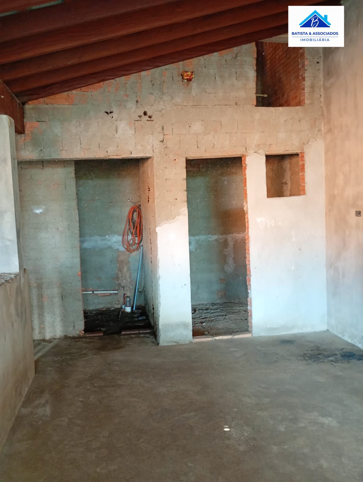 Casa à venda com 2 quartos, 80m² - Foto 38