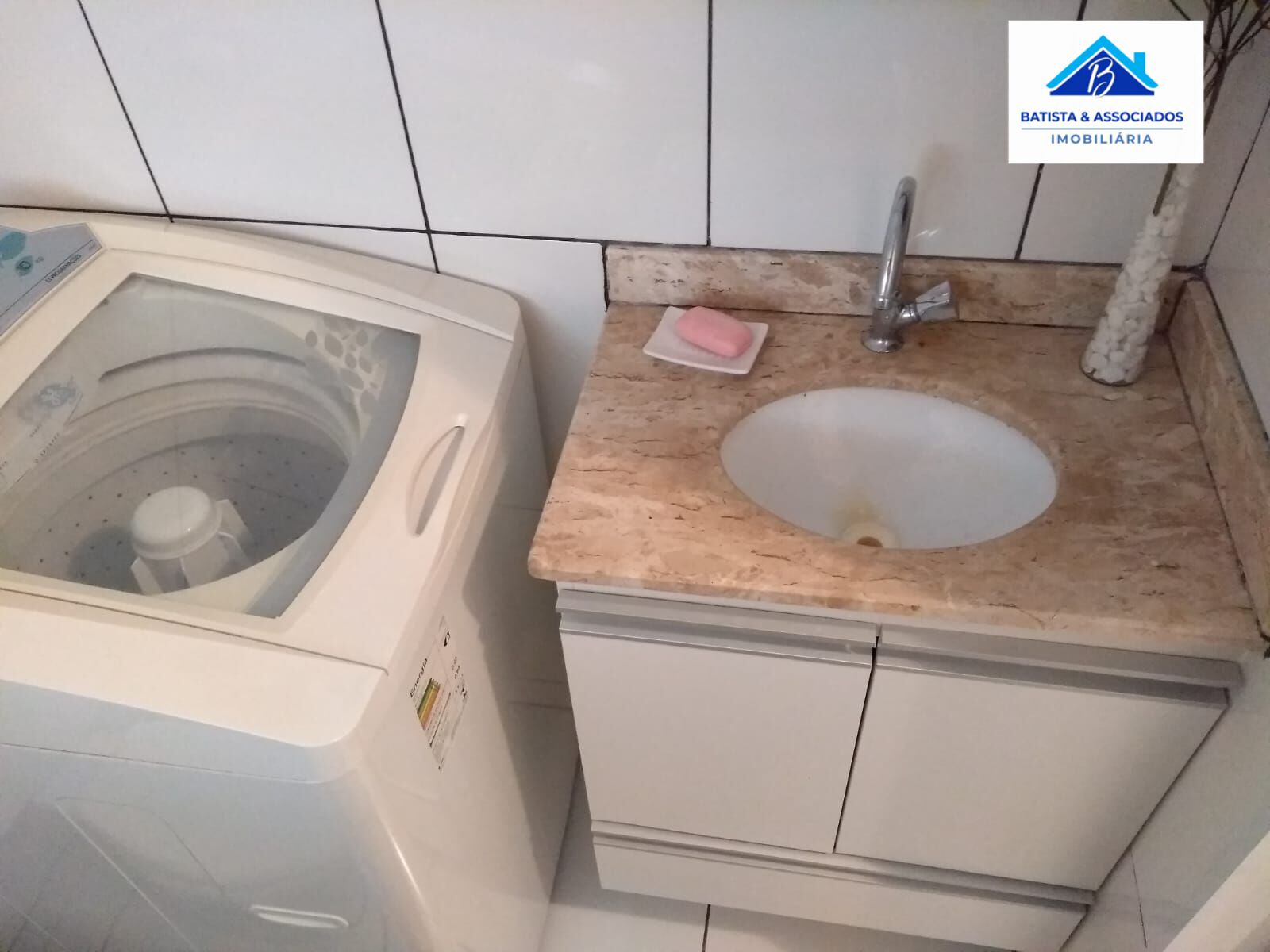 Apartamento à venda com 1 quarto, 40m² - Foto 9