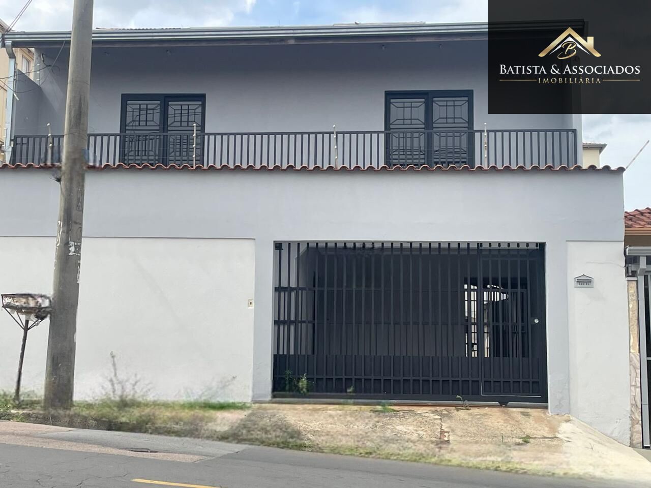 Casa, 5 quartos, 250 m² - Foto 1