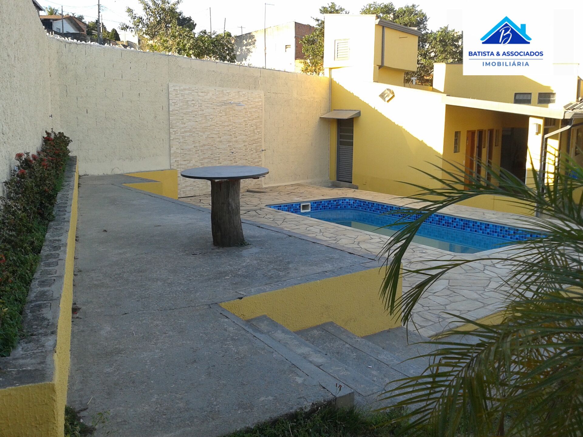 Chácara à venda com 3 quartos, 1100m² - Foto 14