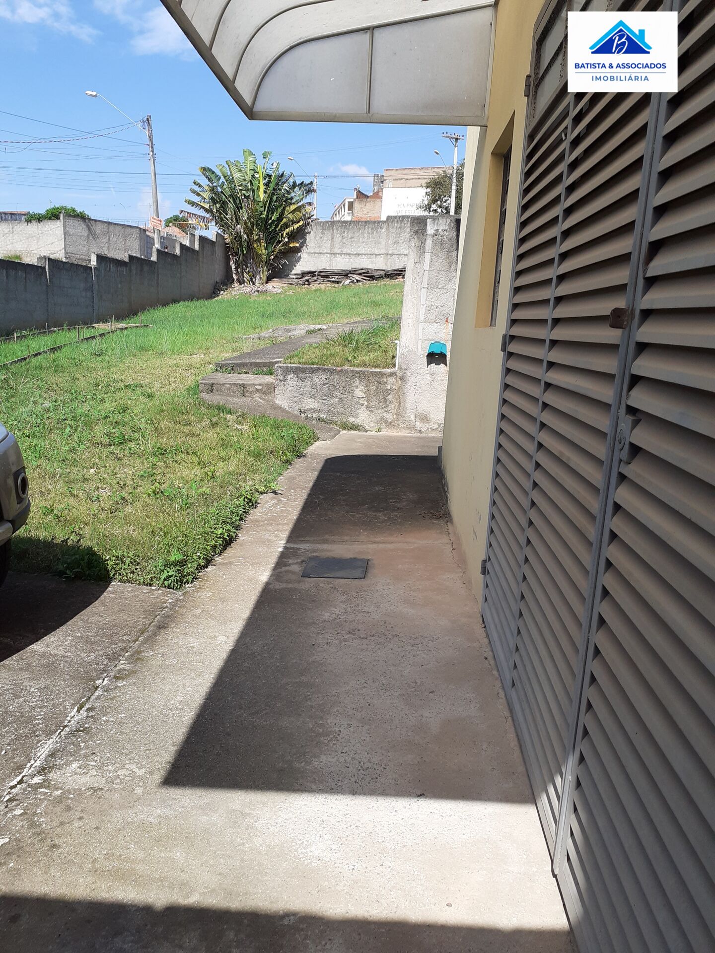 Chácara à venda com 3 quartos, 1100m² - Foto 18